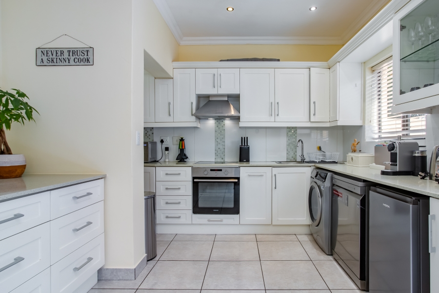 2 Bedroom Property for Sale in Franschhoek Western Cape